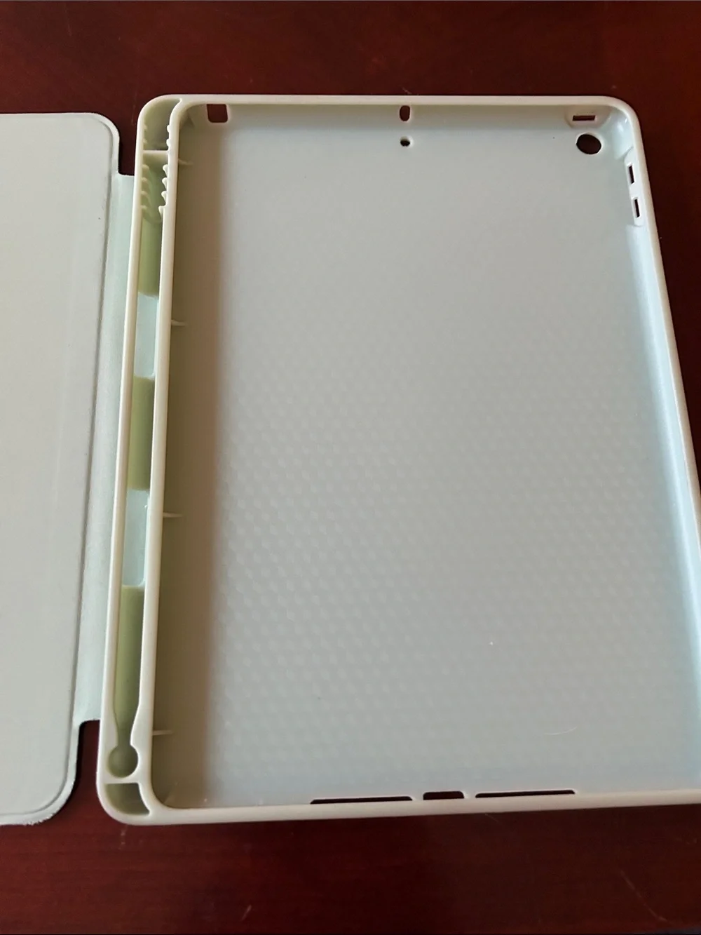 Apple iPad 6th Gen 128 GB with Mint Blue Cover